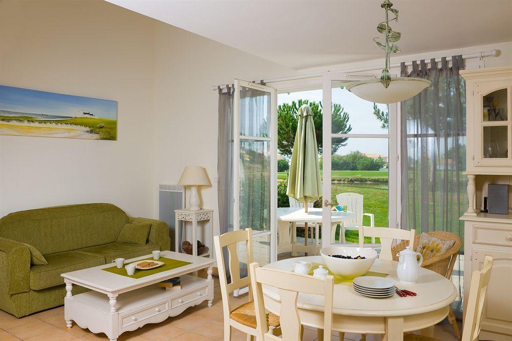 Madame Vacances Les Maisons De Fontenelles L'Aiguillon-sur-Vie ภายนอก รูปภาพ